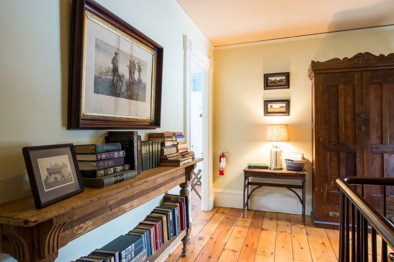 The Egremont Village Inn South Egremont Екстер'єр фото