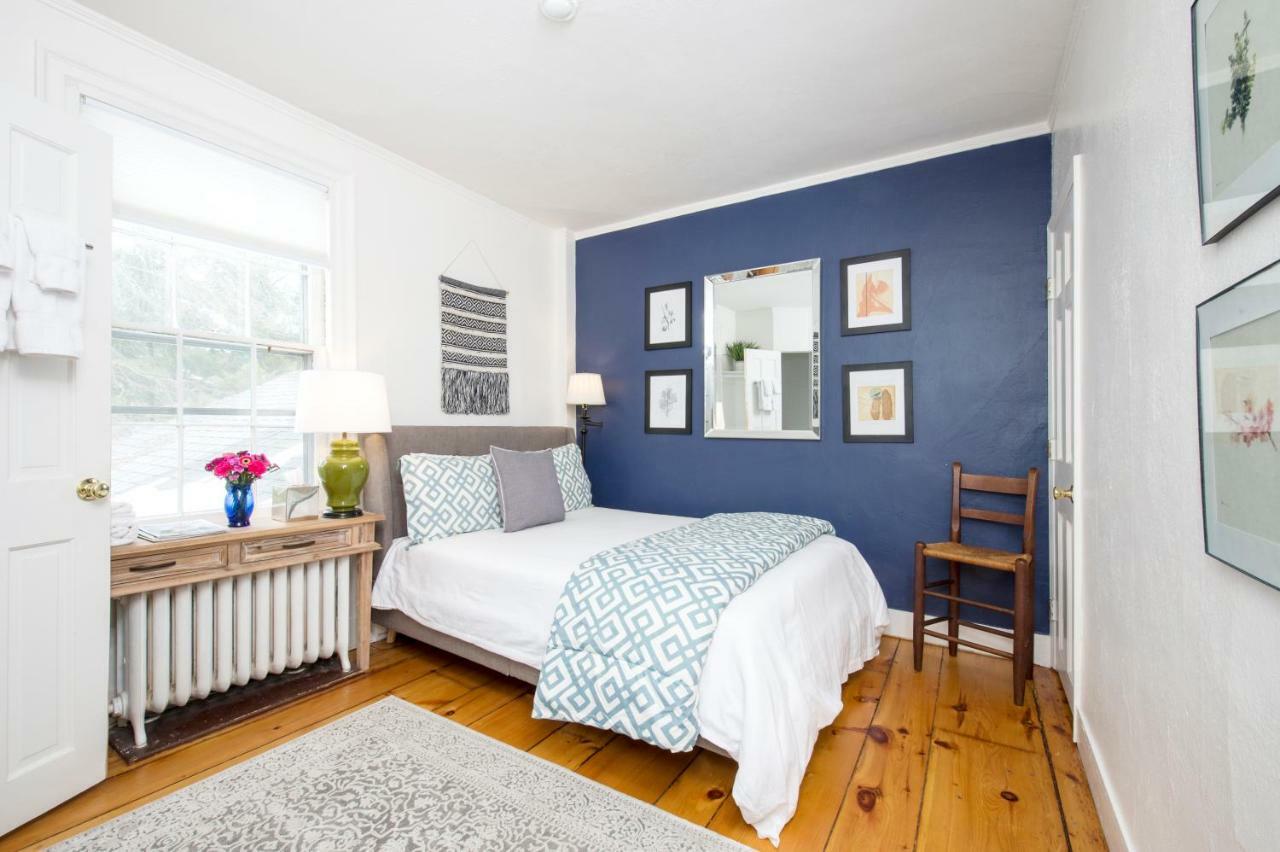 The Egremont Village Inn South Egremont Екстер'єр фото