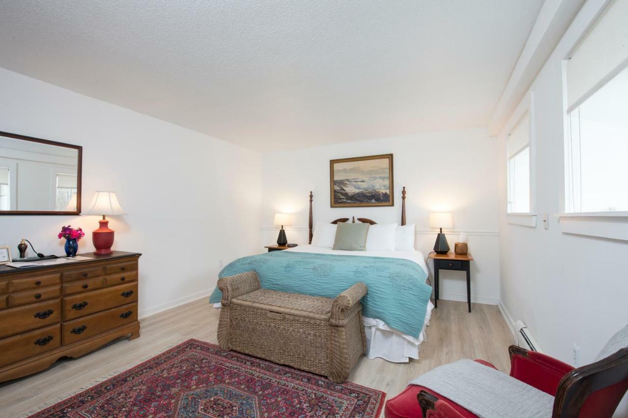 The Egremont Village Inn South Egremont Екстер'єр фото
