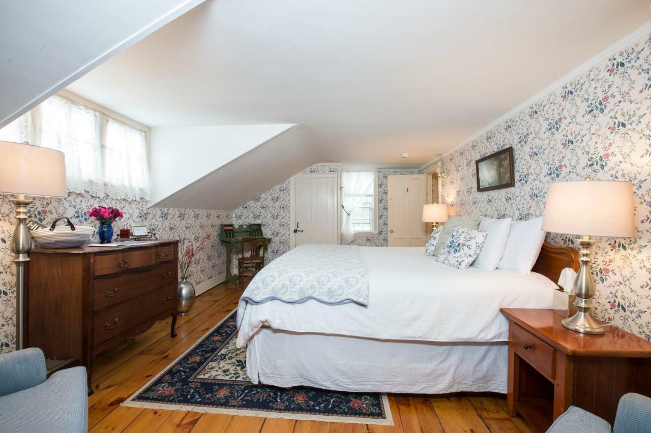 The Egremont Village Inn South Egremont Екстер'єр фото